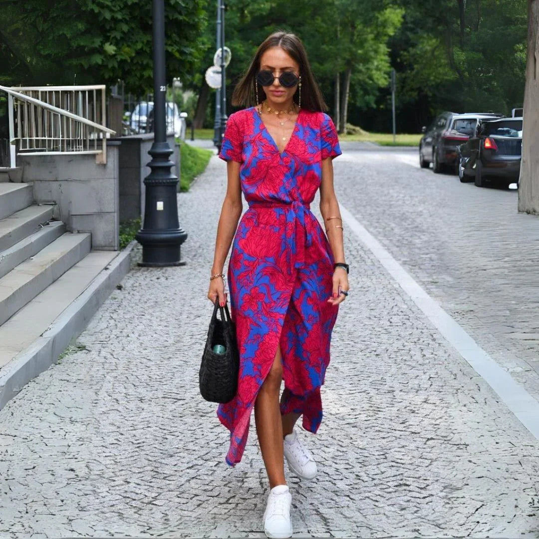 Julia | Elegáns Szívvágottú Ruha